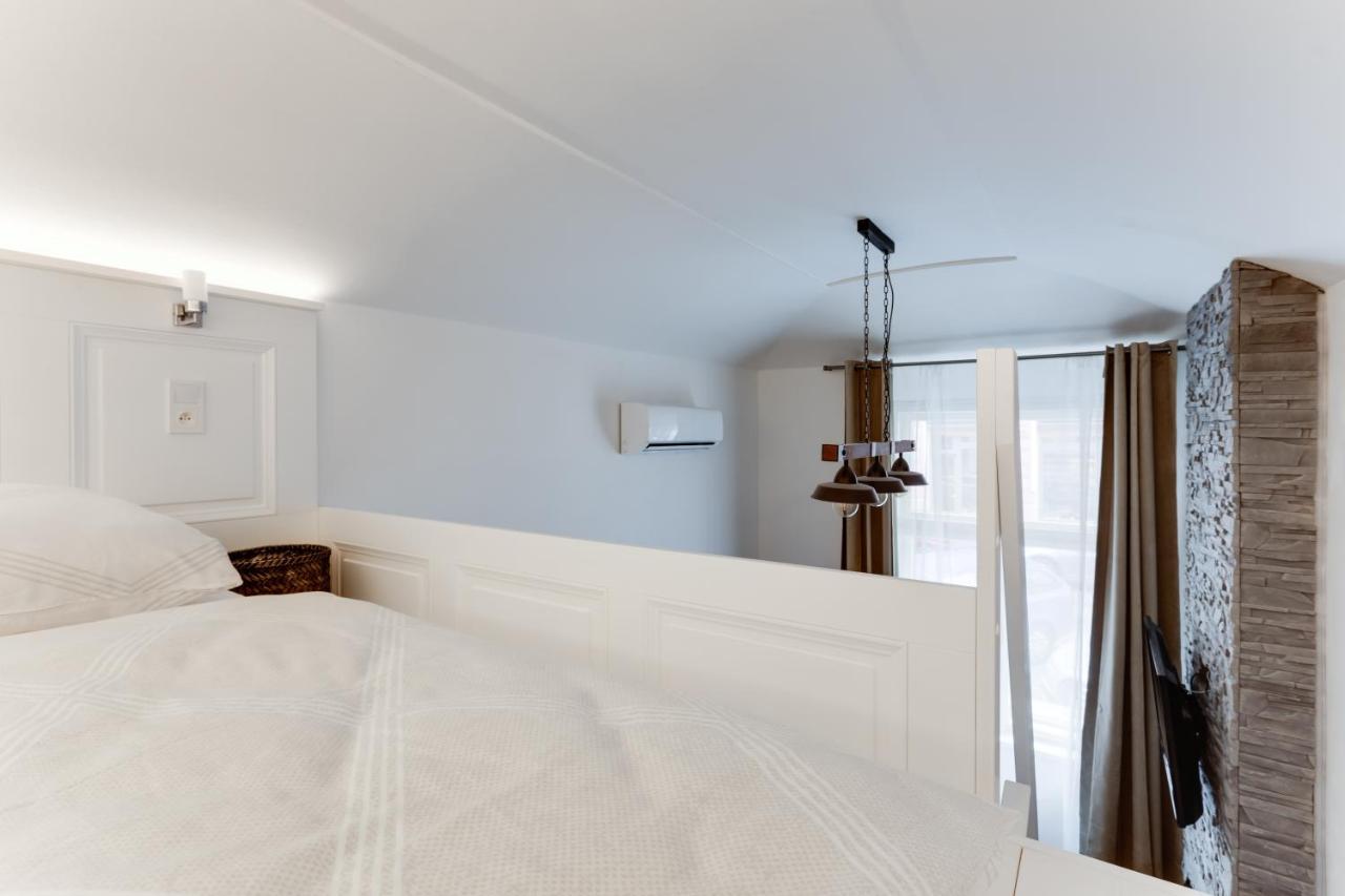 Dream Duplex On Riverside Praga Esterno foto