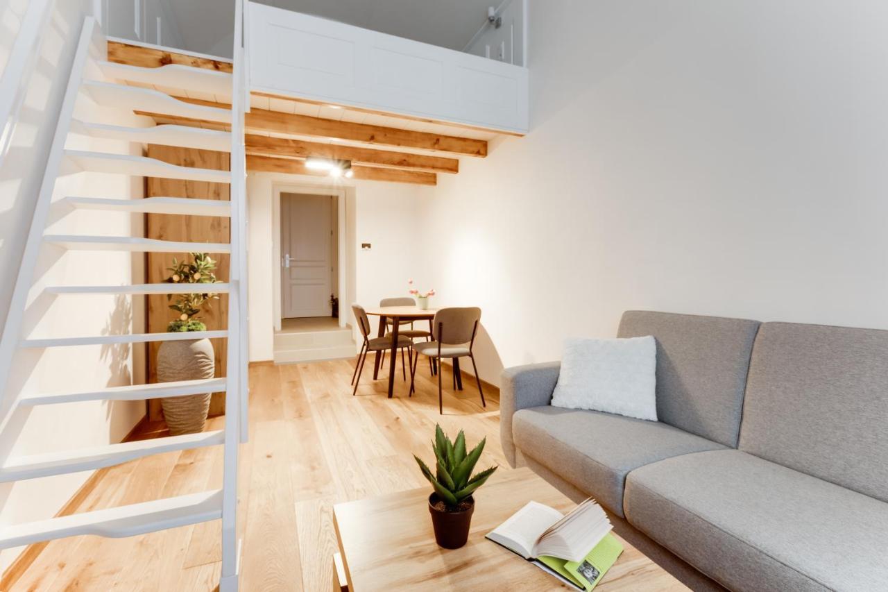 Dream Duplex On Riverside Praga Esterno foto