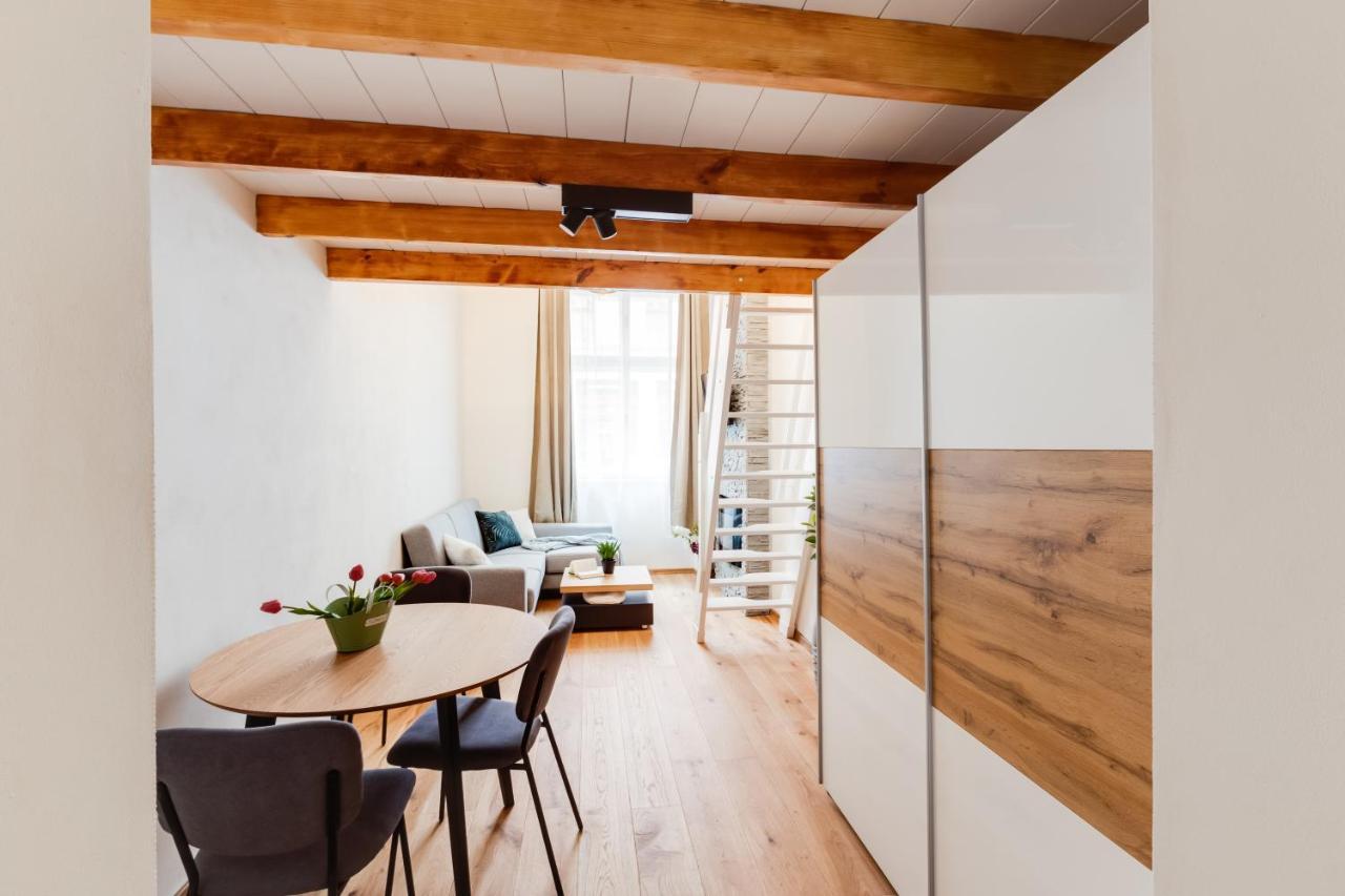 Dream Duplex On Riverside Praga Esterno foto